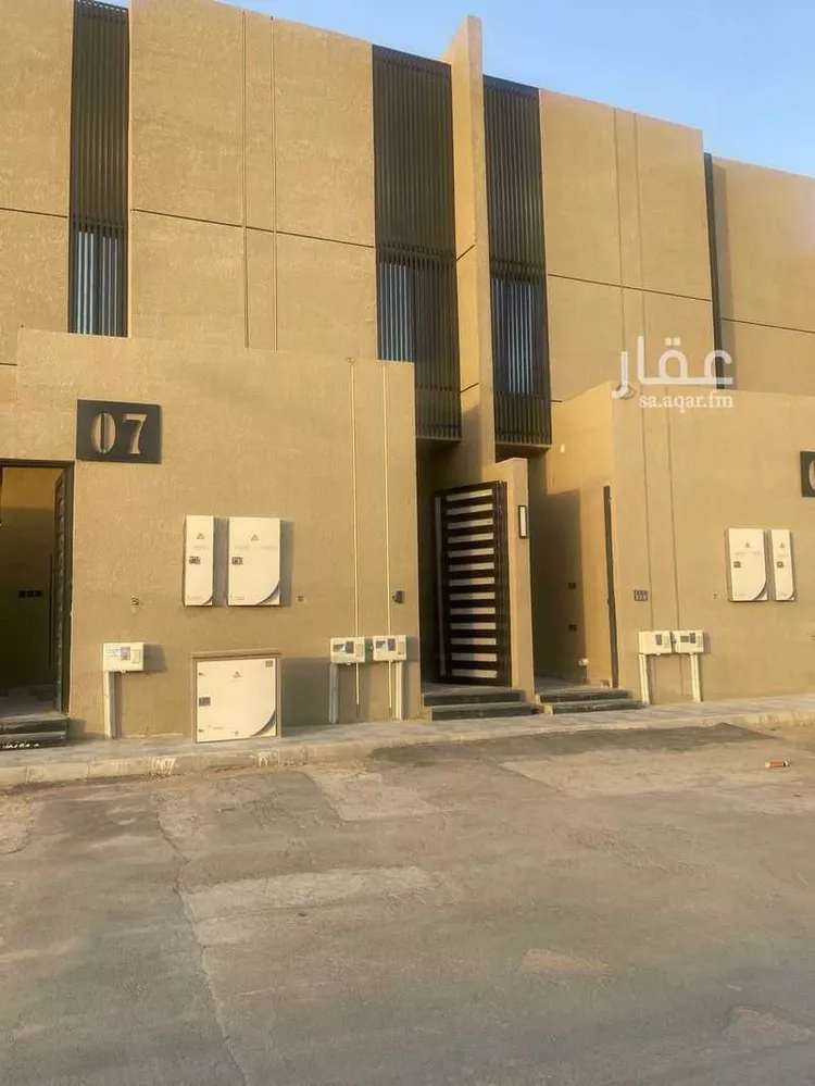دور للبيع في شارع الميناء, حي النظيم, مدينة الرياض, منطقة الرياض صورة 3