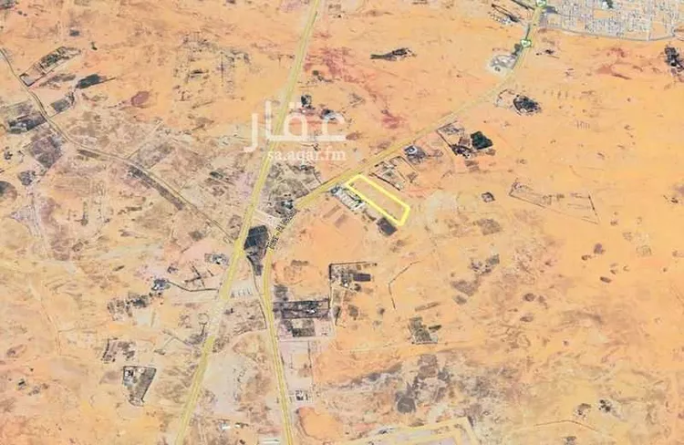 أرض للبيع في شارع سكاكا زلوم, حي زلوم, مدينة زلوم, منطقة الجوف