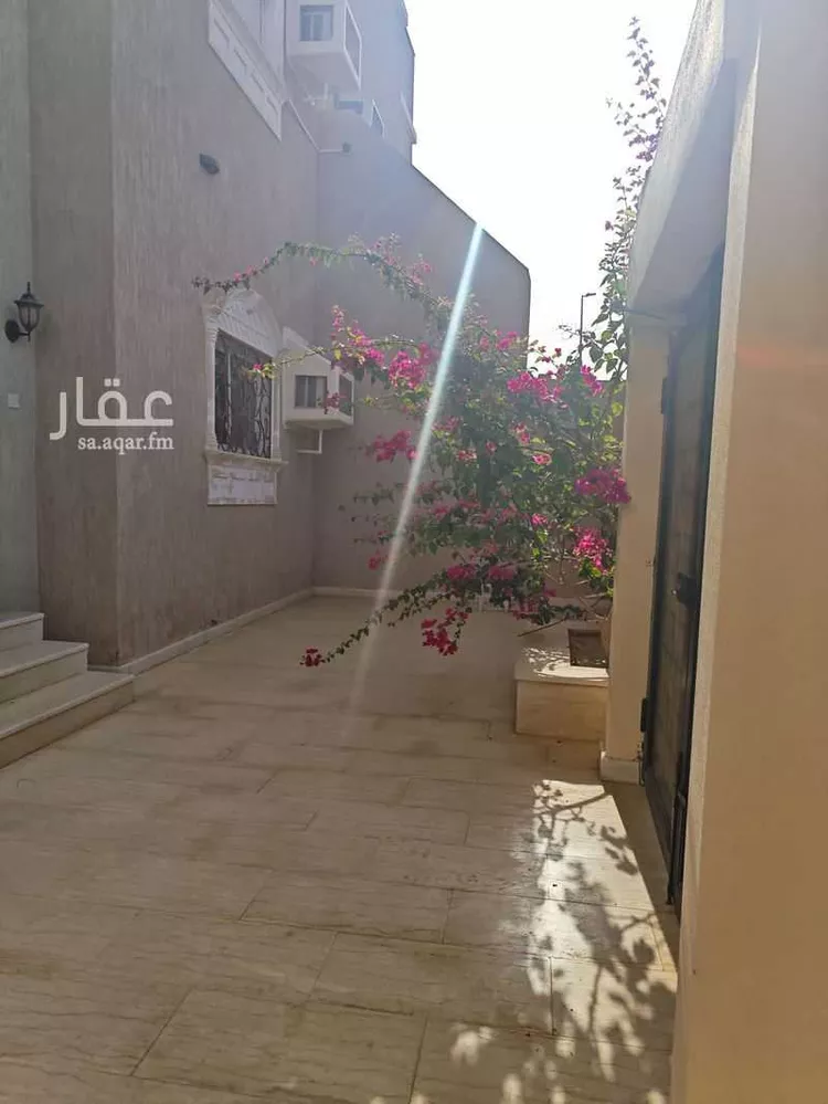 فيلا للبيع في حي ، شارع امنة بنت قيس ، حي المروج ، ينبع ، ينبع صورة 3