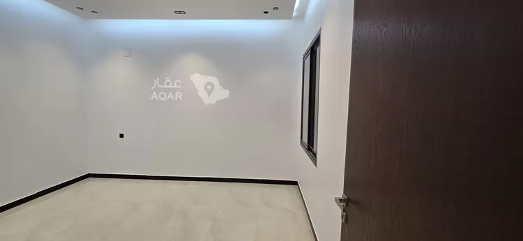 Floor for Sale in Riyadh Al Hazm 4
