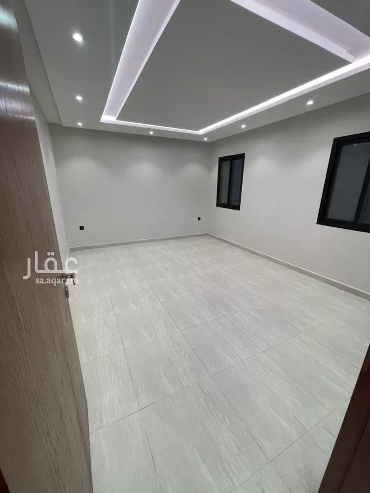 دور للبيع في شارع البرادية, حي الدار البيضاء, مدينة الرياض, منطقة الرياض صورة 3