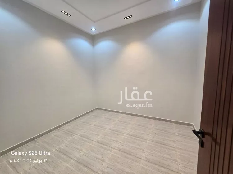 دور للبيع في شارع أبي محمد عبدالعزيز الفاسي, حي طويق, مدينة الرياض, منطقة الرياض صورة 3