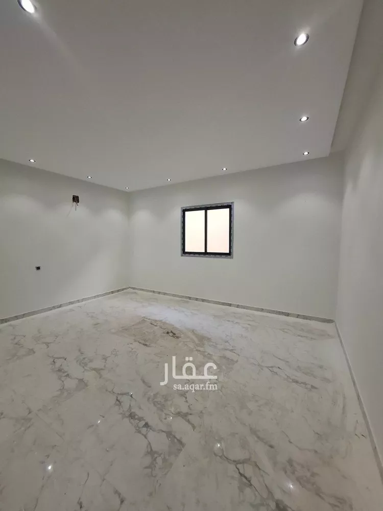 فيلا للبيع في شارع محمد بن شيبة, حي طويق, مدينة الرياض, منطقة الرياض صورة 3