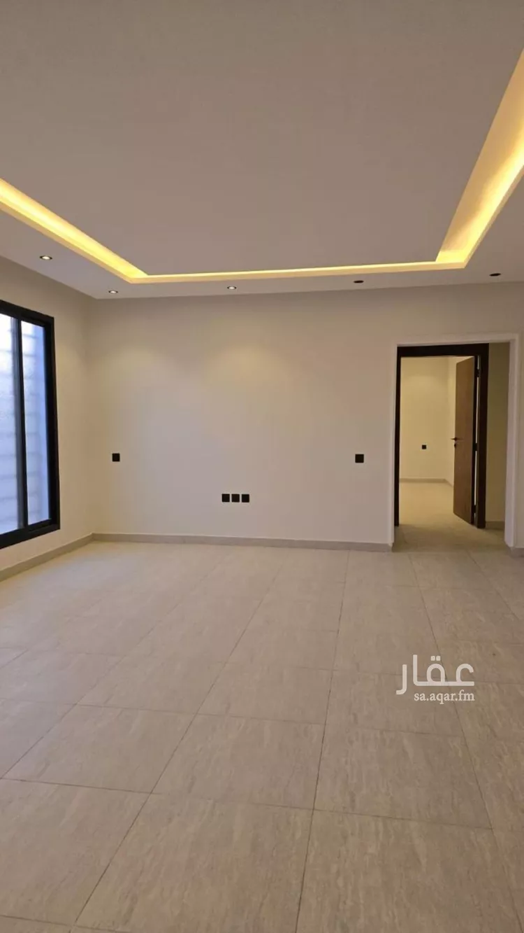 دور للبيع في شارع ابن شاكر, حي طيبة, مدينة الرياض, منطقة الرياض صورة 3