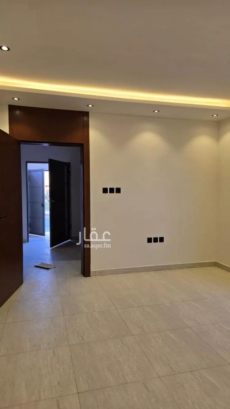 دور للبيع في شارع ابن زيادة, حي طيبة, مدينة الرياض, منطقة الرياض صورة 5