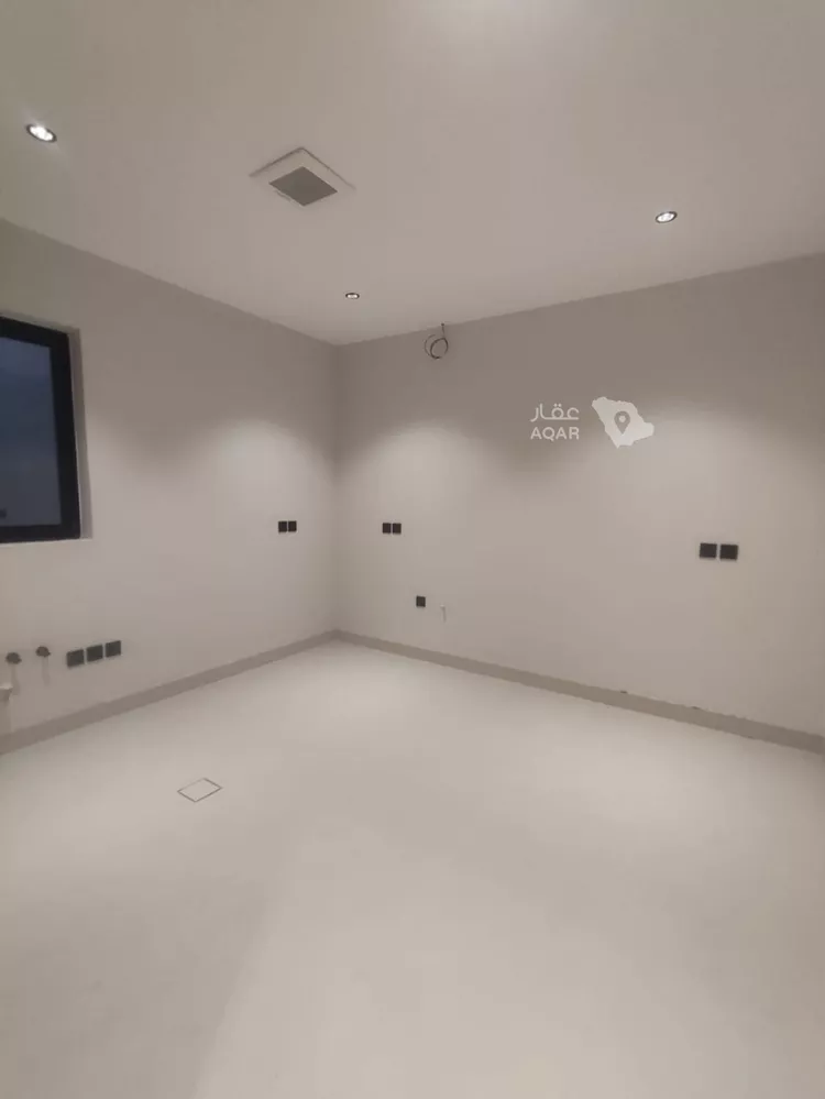 Floor for Sale in Riyadh Sultanah 3