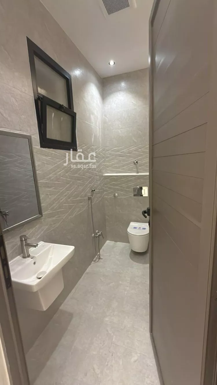 دور للبيع في شارع يوسف بن سلام, حي بدر, مدينة الرياض, منطقة الرياض صورة 4