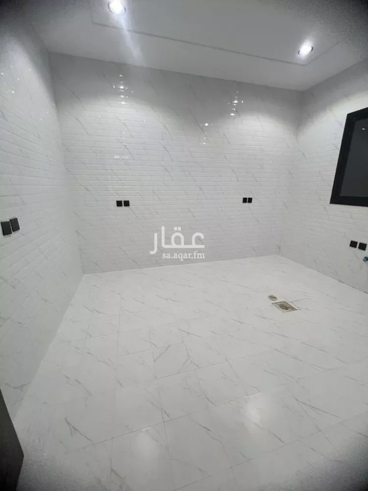 شقة للبيع في شارع محمد بن عوجان, حي الحزم, مدينة الرياض, منطقة الرياض صورة 4