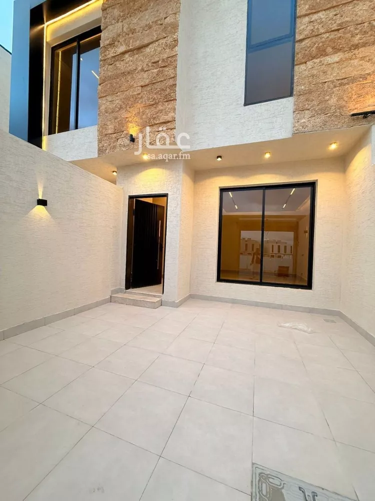 فيلا للبيع في شارع ابن الطيلسان القرطبي, حي عكاظ, مدينة الرياض, منطقة الرياض صورة 3