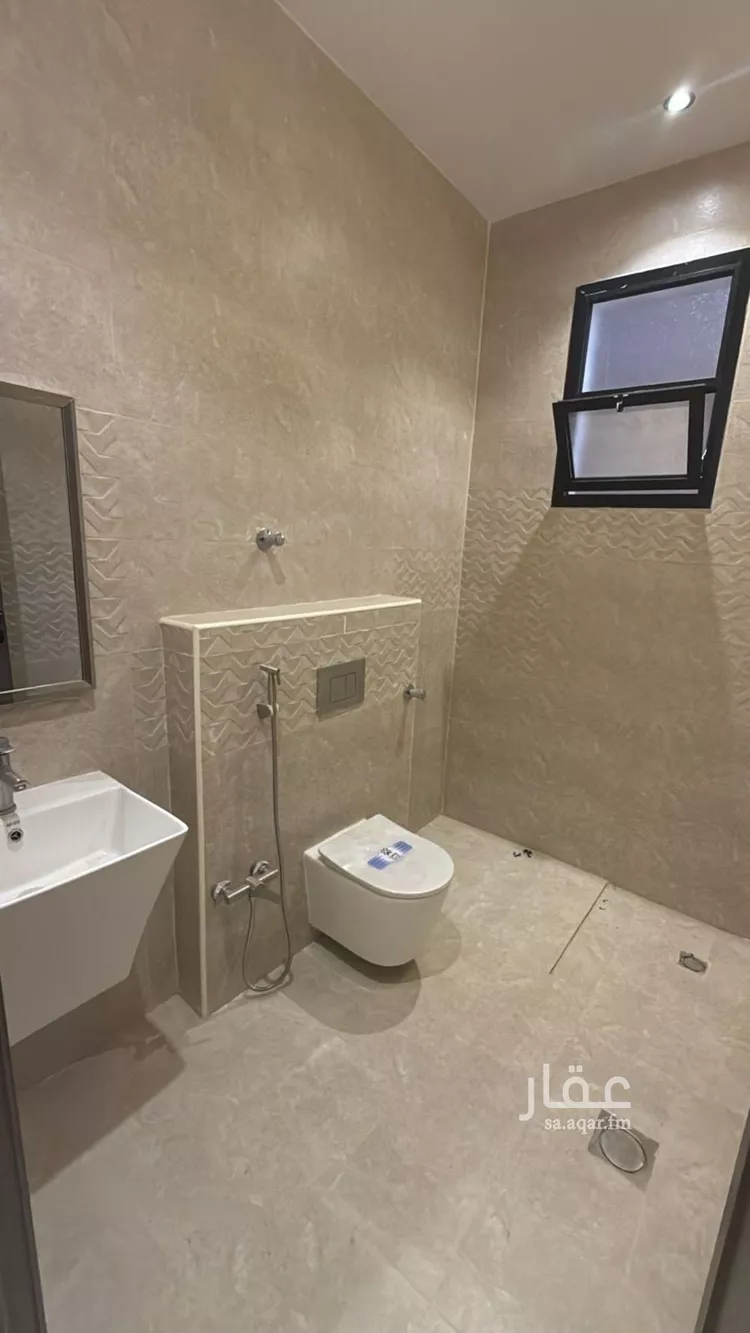 دور للبيع في شارع عرفات, حي بدر, مدينة الرياض, منطقة الرياض 11