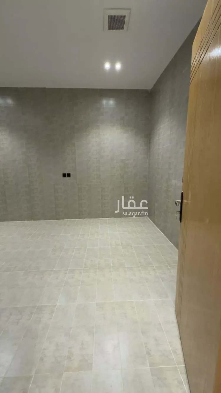 شقة للبيع في شارع الامام البخاري , حي بدر, مدينة الرياض, منطقة الرياض صورة 3