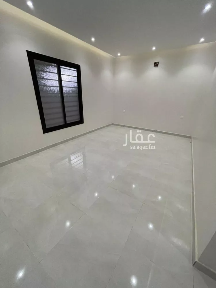 دور للبيع في شارع الجارود, حي الدار البيضاء, مدينة الرياض, منطقة الرياض صورة 4