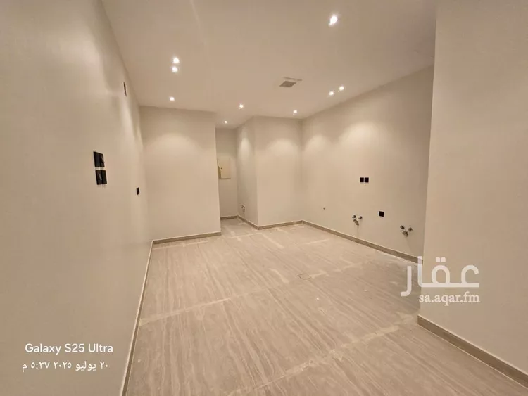 دور للبيع في شارع الزاجل, حي طويق, مدينة الرياض, منطقة الرياض صورة 2