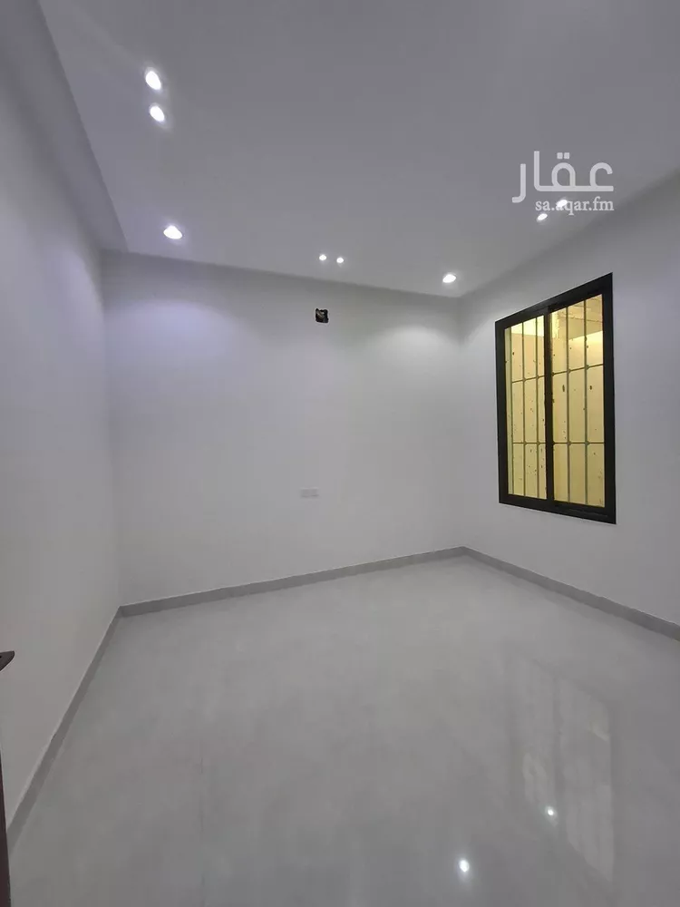 دور للبيع في شارع يوسف بن النحوي, حي العريجاء الغربي, مدينة الرياض, منطقة الرياض صورة 3