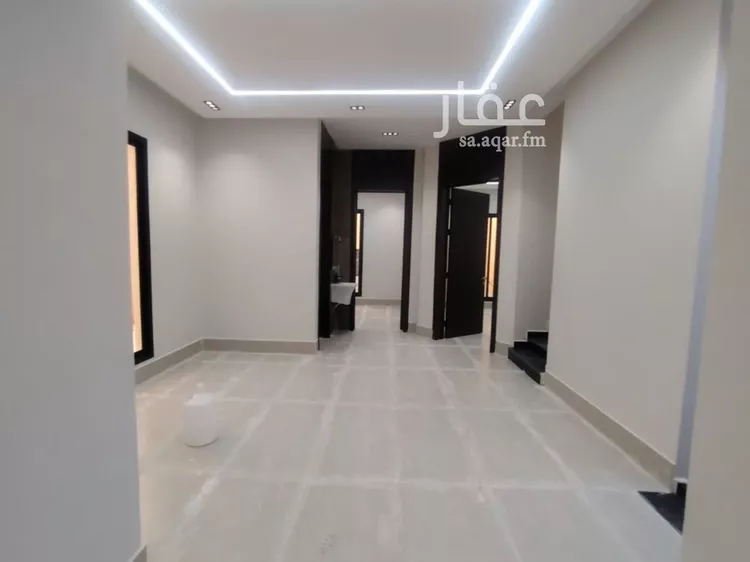 فيلا للبيع في شارع مودود أرسلان, حي العريجاء الغربي, مدينة الرياض, منطقة الرياض صورة 5