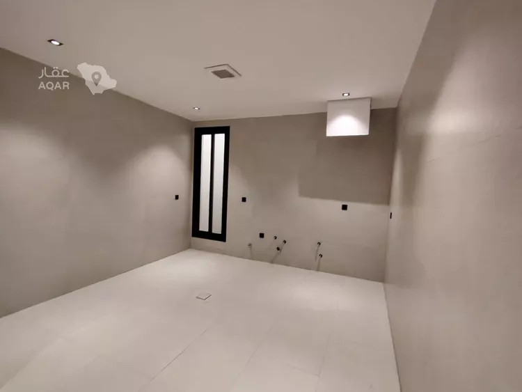 Floor for Sale in Riyadh Al Badi'ah 7