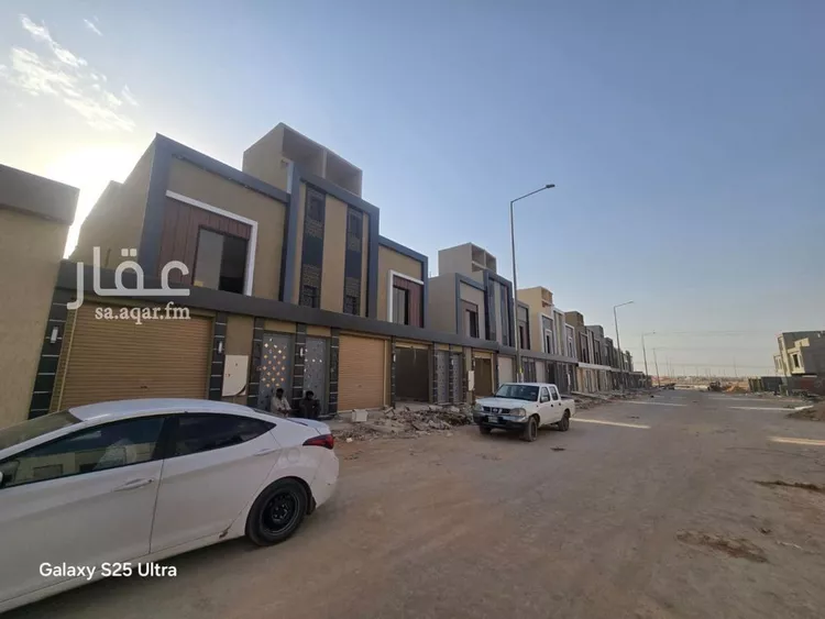 دور للبيع في شارع حامد القاري, حي عكاظ, مدينة الرياض, منطقة الرياض