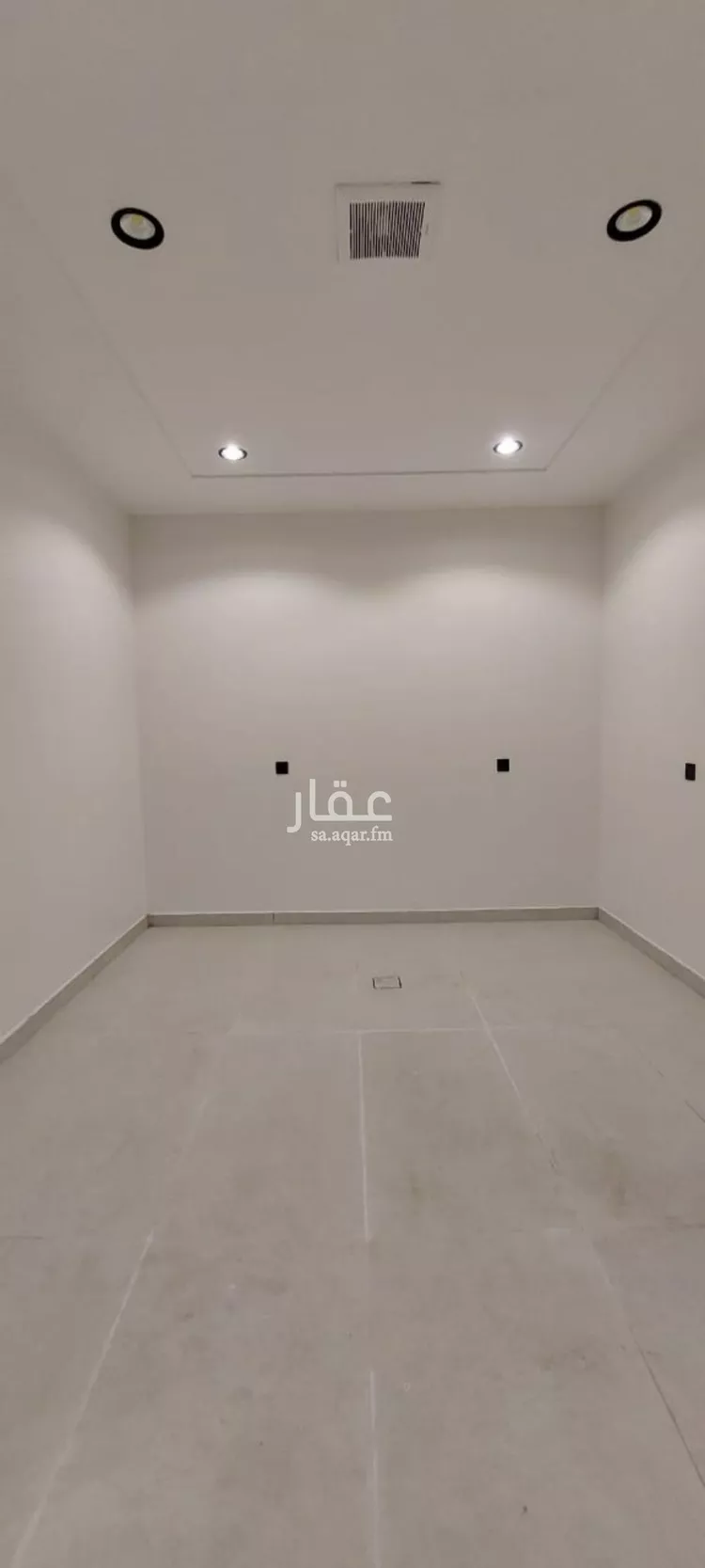 دور للبيع في حي عكاظ, مدينة الرياض, منطقة الرياض صورة 2