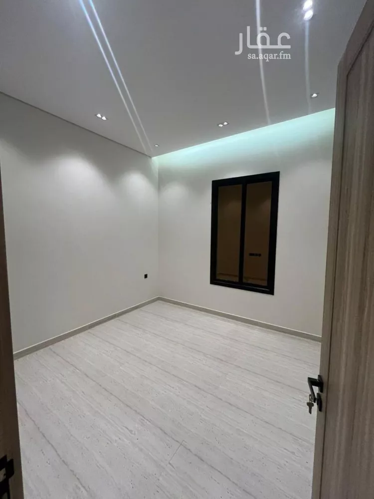 دور للبيع في شارع عثمان الأيوبي, حي بدر, مدينة الرياض, منطقة الرياض صورة 4