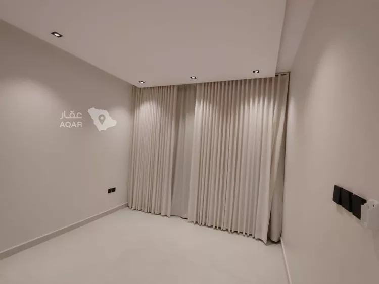Floor for Sale in Riyadh Al Badi'ah 5