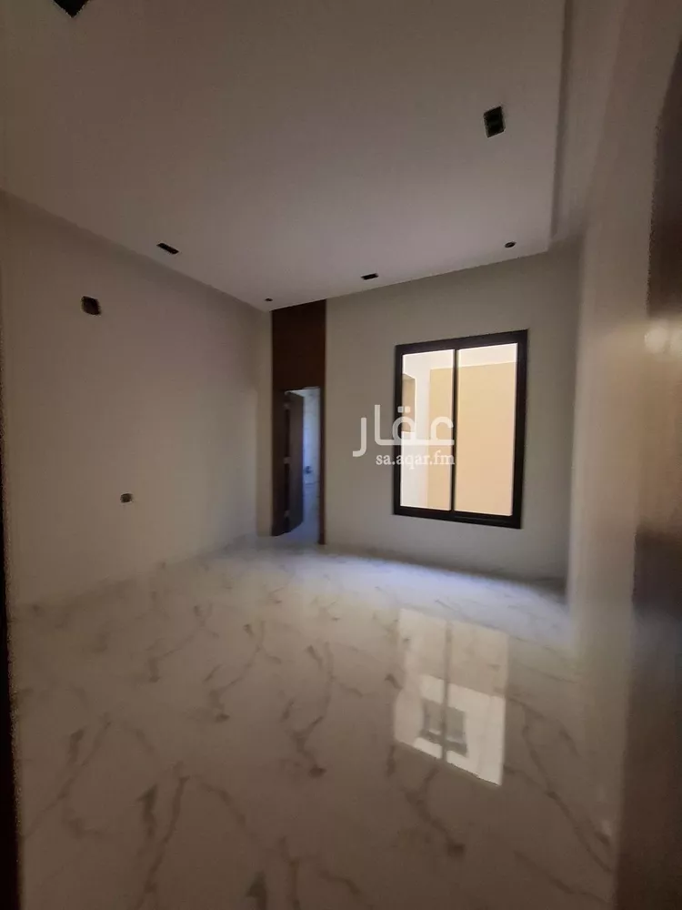 Floor for Sale in Riyadh Tuwaiq 16