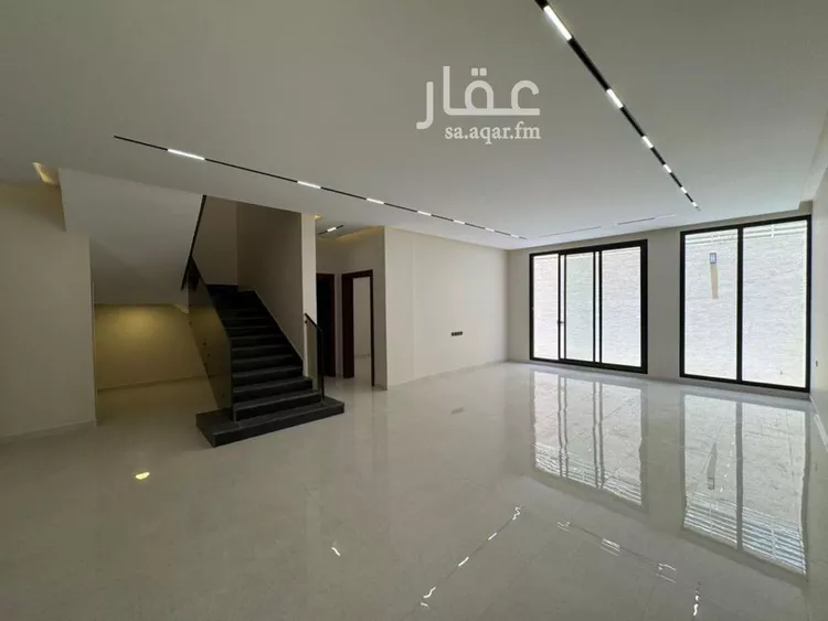 فيلا للبيع في شارع مرزوقي الجاوه, حي العوالي, مدينة الرياض, منطقة الرياض صورة 3