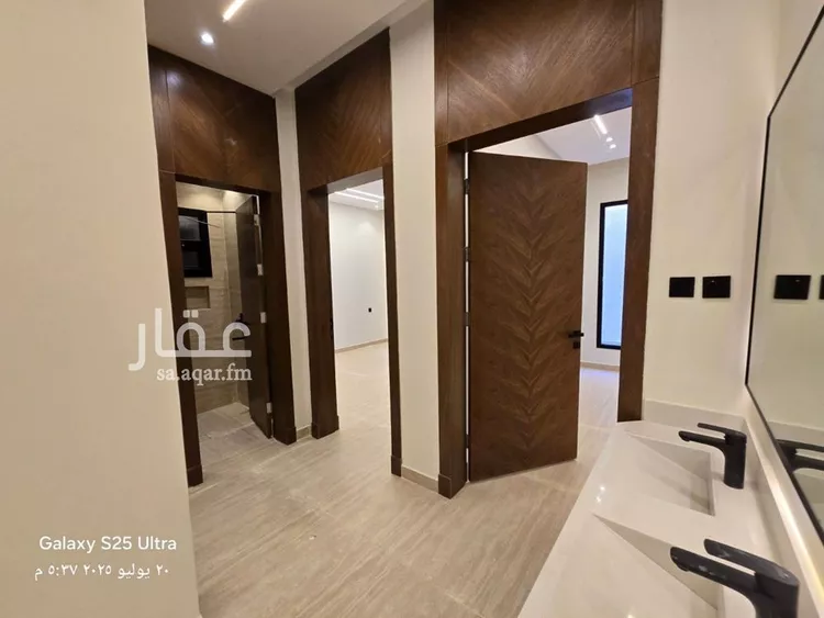 دور للبيع في شارع الزاجل, حي طويق, مدينة الرياض, منطقة الرياض صورة 5