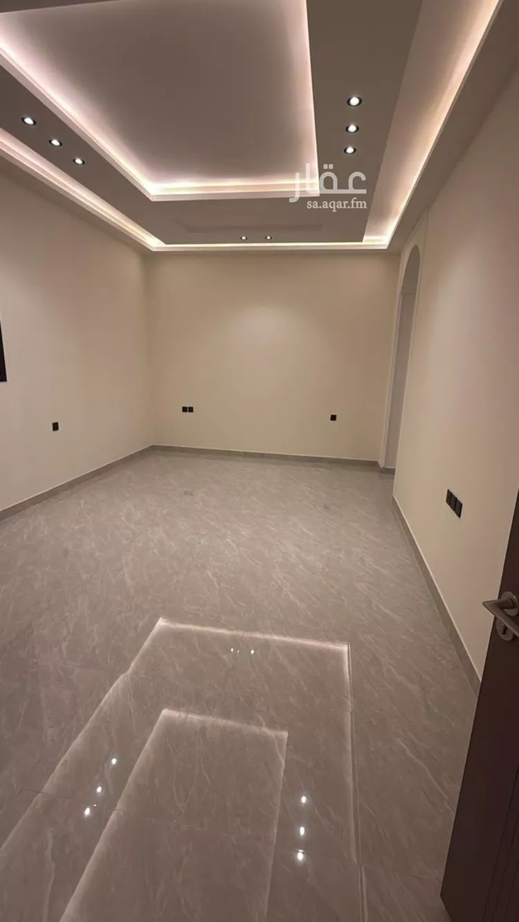 دور للبيع في شارع عرفات, حي بدر, مدينة الرياض, منطقة الرياض صورة 3