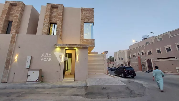 فيلا للبيع في شارع أبي كبير, حي العريجاء الغربي, مدينة الرياض, منطقة الرياض 2