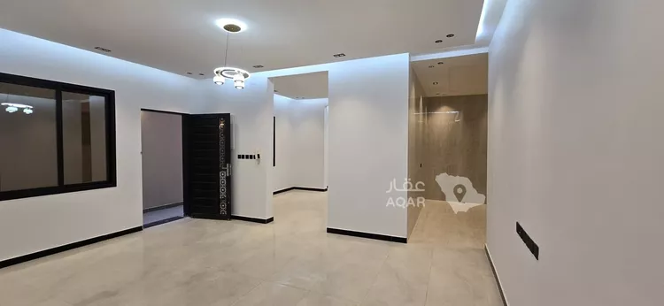 Floor for Sale in Riyadh Al Hazm 5