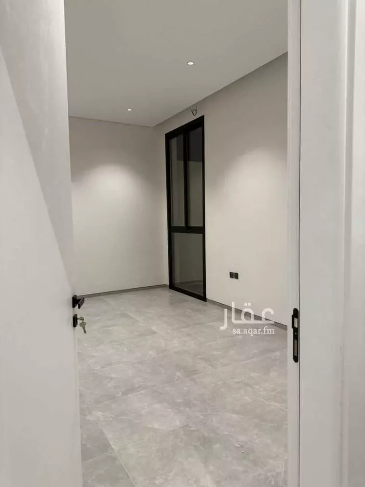 دور للبيع في شارع مسكان ، حي النرجس ، الرياض ، منطقة الرياض صورة 2