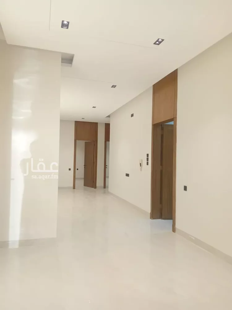 دور للبيع في شارع علي بن موسى خراز, حي طويق, مدينة الرياض, منطقة الرياض صورة 2
