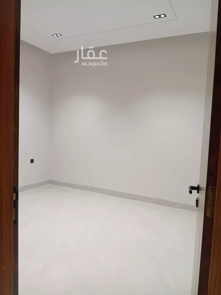 دور للبيع في شارع علي بن موسى خراز, حي طويق, مدينة الرياض, منطقة الرياض صورة 5