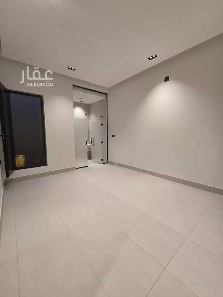 دور للبيع في شارع الداهنة, حي الخليج, مدينة الرياض, منطقة الرياض صورة 5