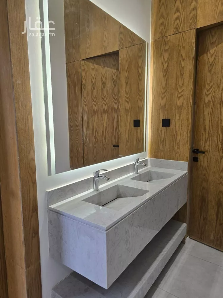 فيلا للبيع في شارع رقم 242, حي الجنادرية, مدينة الرياض, منطقة الرياض صورة 2