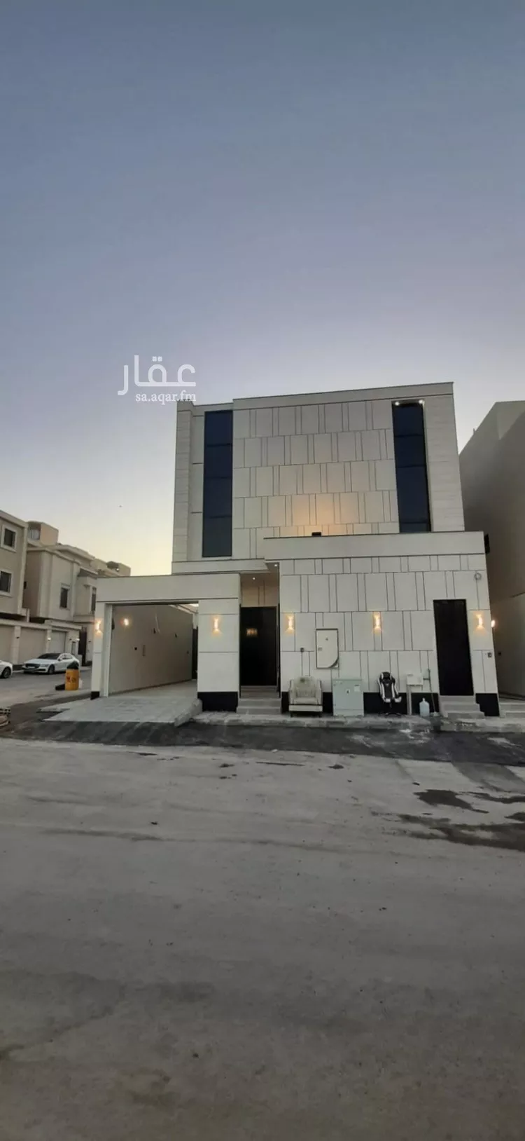 فيلا للبيع في شارع معقل بن عامر, حي الرمال, مدينة الرياض, منطقة الرياض