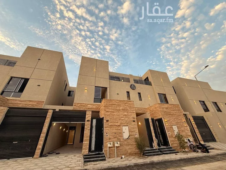 فيلا للبيع في شارع عبدالقدوس الانصاري, حي الرمال, مدينة الرياض, منطقة الرياض