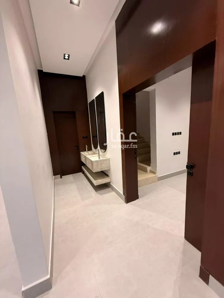 فيلا للبيع في شارع مسلم بن عبيدالله, حي الرمال, مدينة الرياض, منطقة الرياض صورة 5