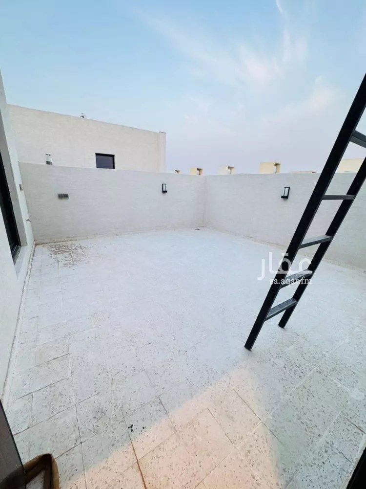 دور للبيع في شارع خرزة, حي الرمال, مدينة الرياض, منطقة الرياض صورة 4