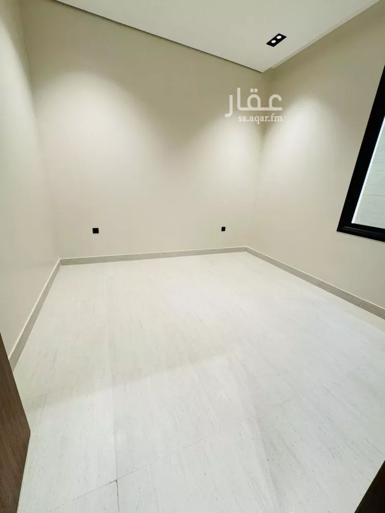 دور للبيع في شارع رقم 322, حي المونسية, مدينة الرياض, منطقة الرياض صورة 5