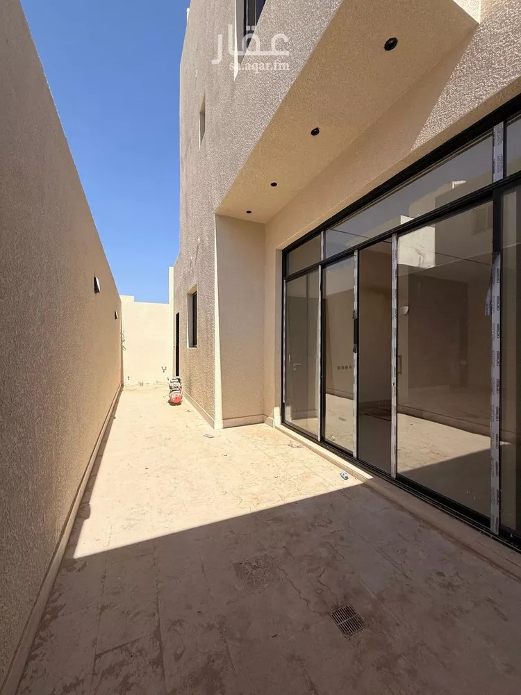 فيلا للبيع في شارع يحىى بن الأبيض, حي الرمال, مدينة الرياض, منطقة الرياض صورة 4