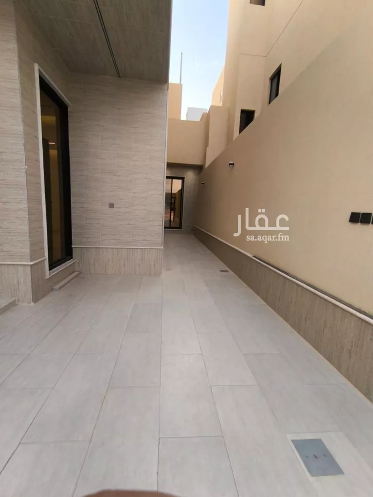 فيلا للبيع في شارع عبدالقدوس الانصاري, حي الرمال, مدينة الرياض, منطقة الرياض صورة 3