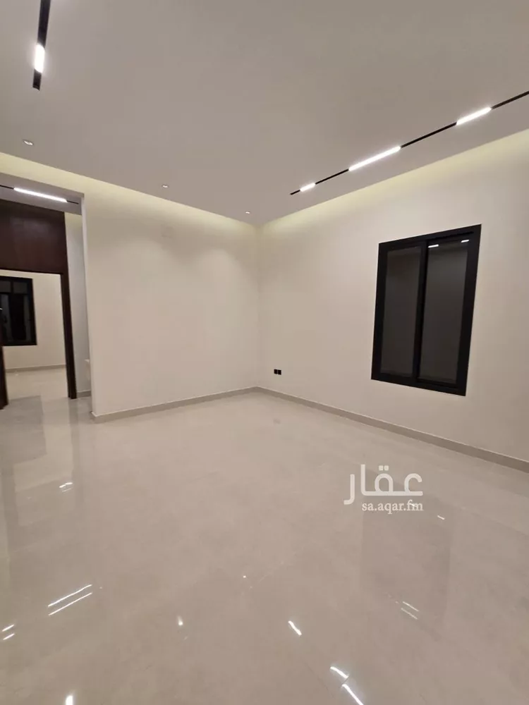 دور للبيع في شارع الشلال, حي المعيزيلة, مدينة الرياض, منطقة الرياض صورة 2