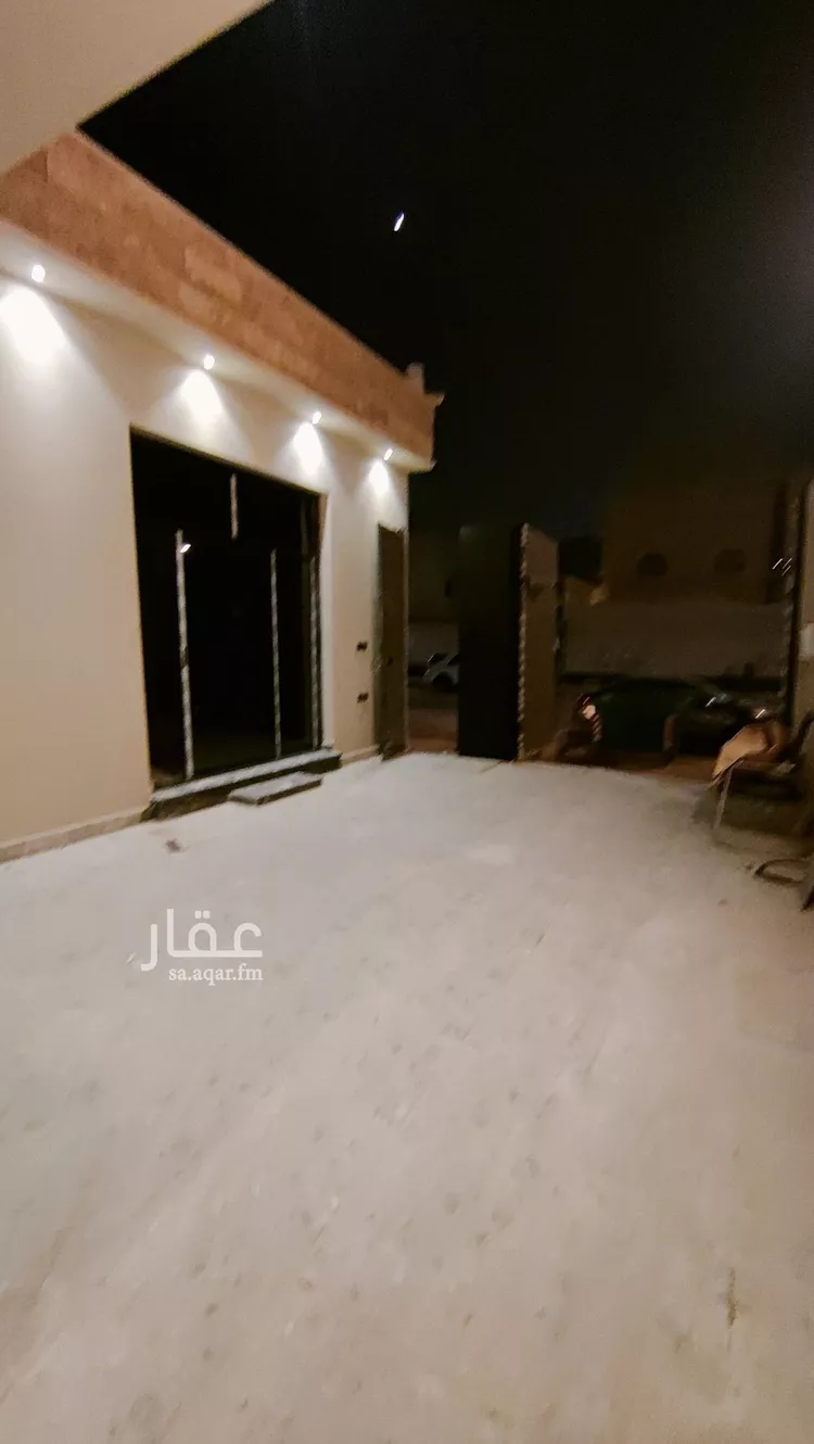 دور للبيع في شارع العينين, حي إشبيلية, مدينة الرياض, منطقة الرياض صورة 2