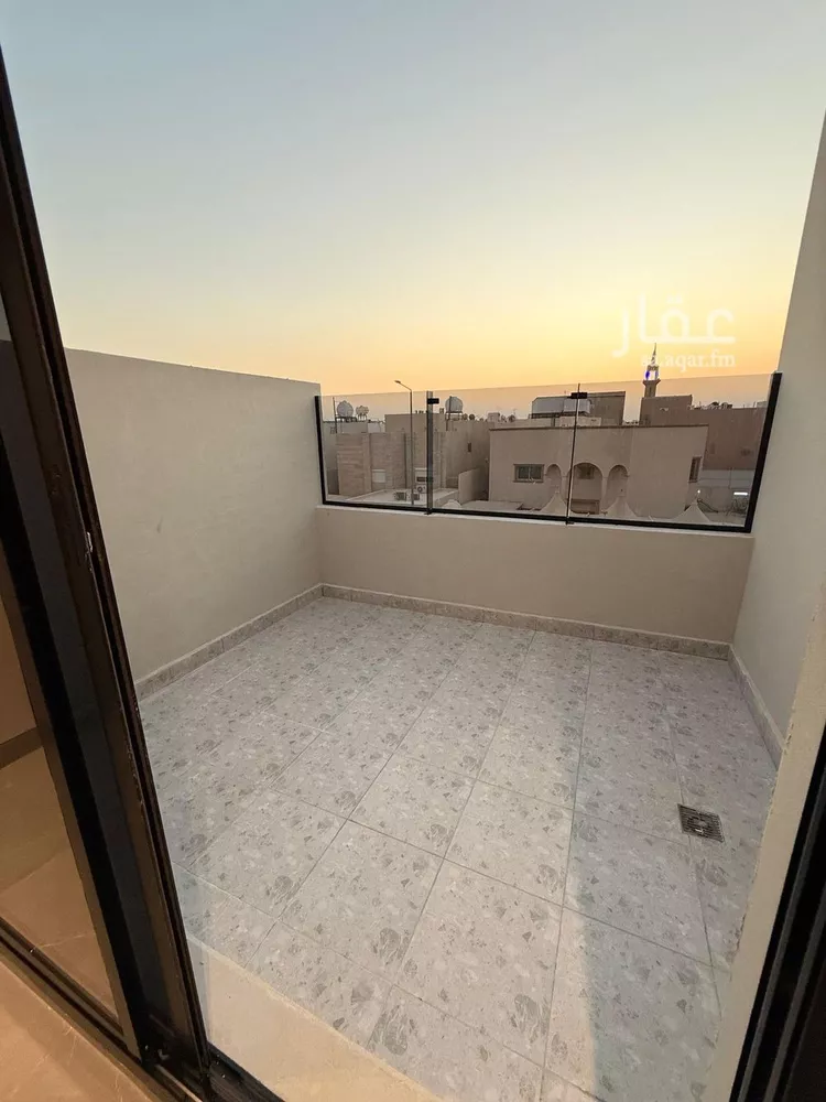 شقة للبيع في شارع العينين, حي إشبيلية, مدينة الرياض, منطقة الرياض صورة 3