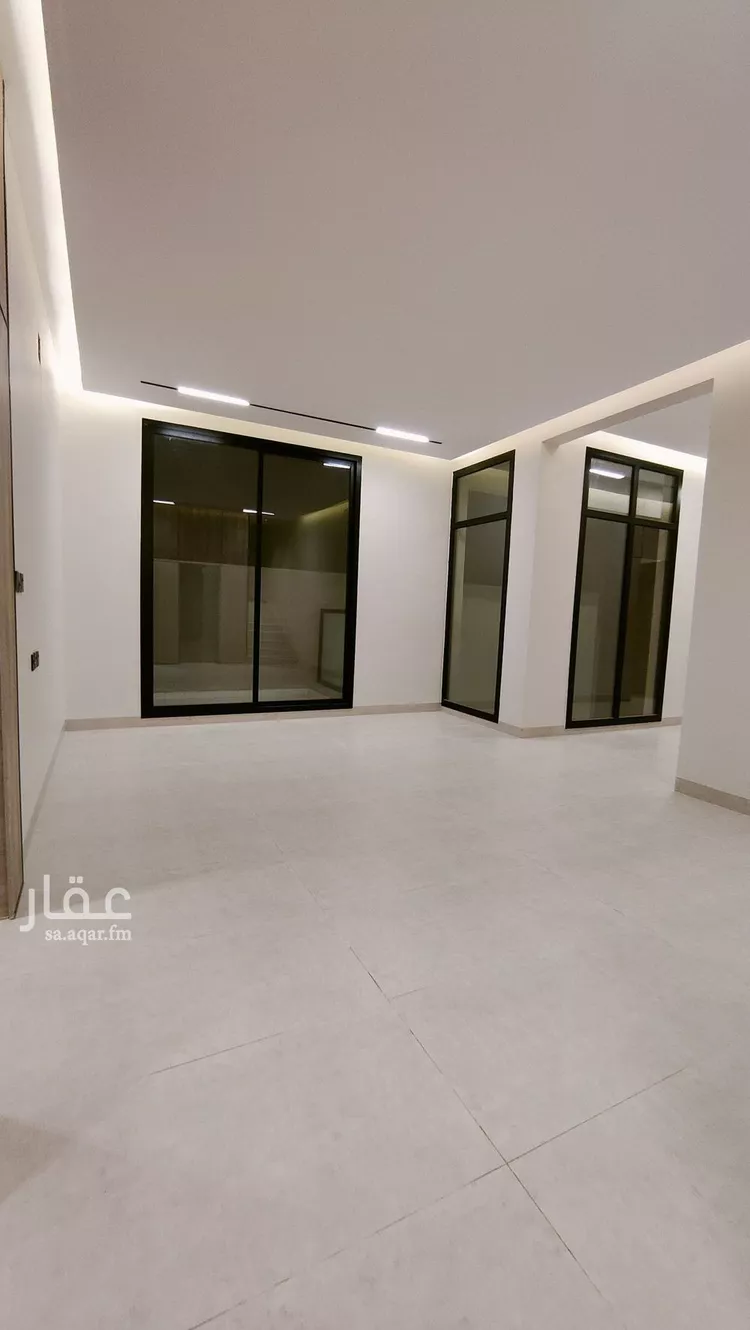 فيلا للبيع في شارع عبدالقدوس الانصاري, حي الرمال, مدينة الرياض, منطقة الرياض صورة 5