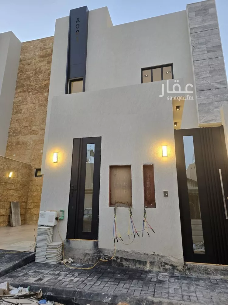 دور للبيع في شارع الداهنة, حي الخليج, مدينة الرياض, منطقة الرياض