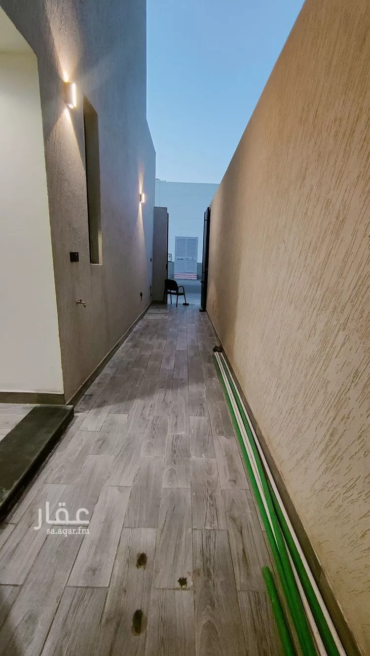 دور للبيع في شارع الصفراء, حي إشبيلية, مدينة الرياض, منطقة الرياض صورة 5