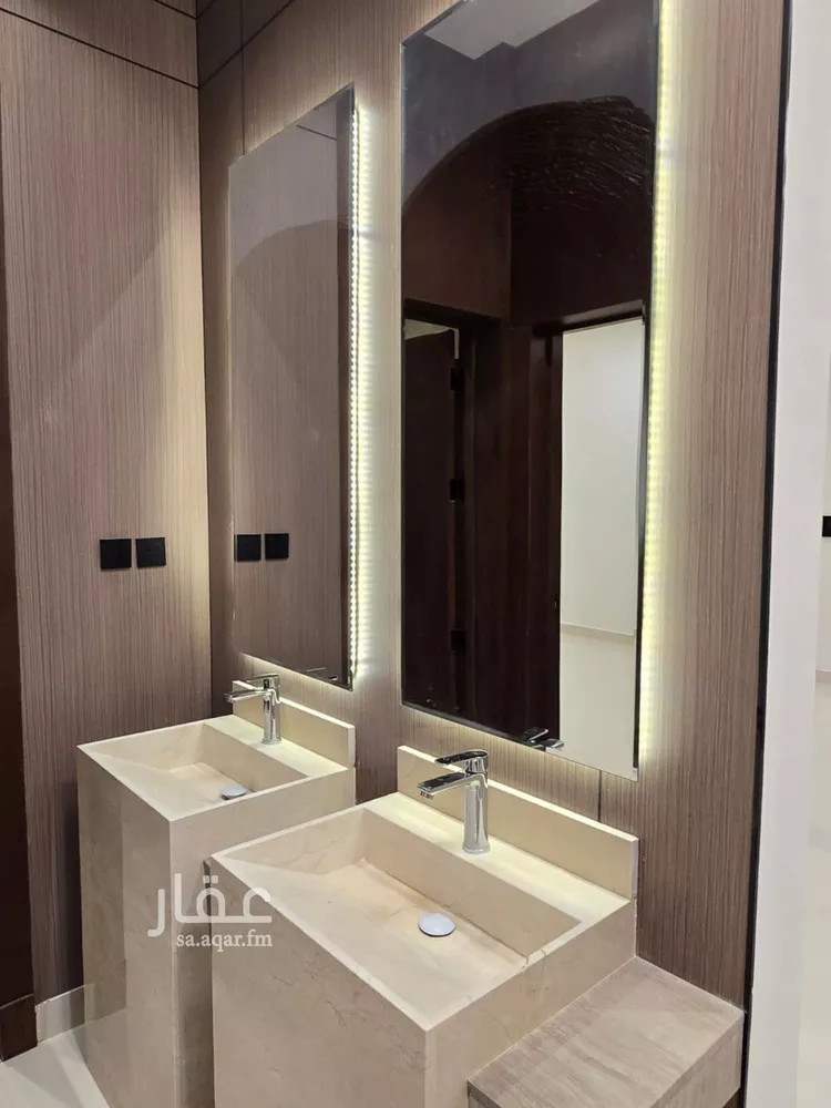 دور للبيع في شارع الشلال, حي المعيزيلة, مدينة الرياض, منطقة الرياض صورة 5
