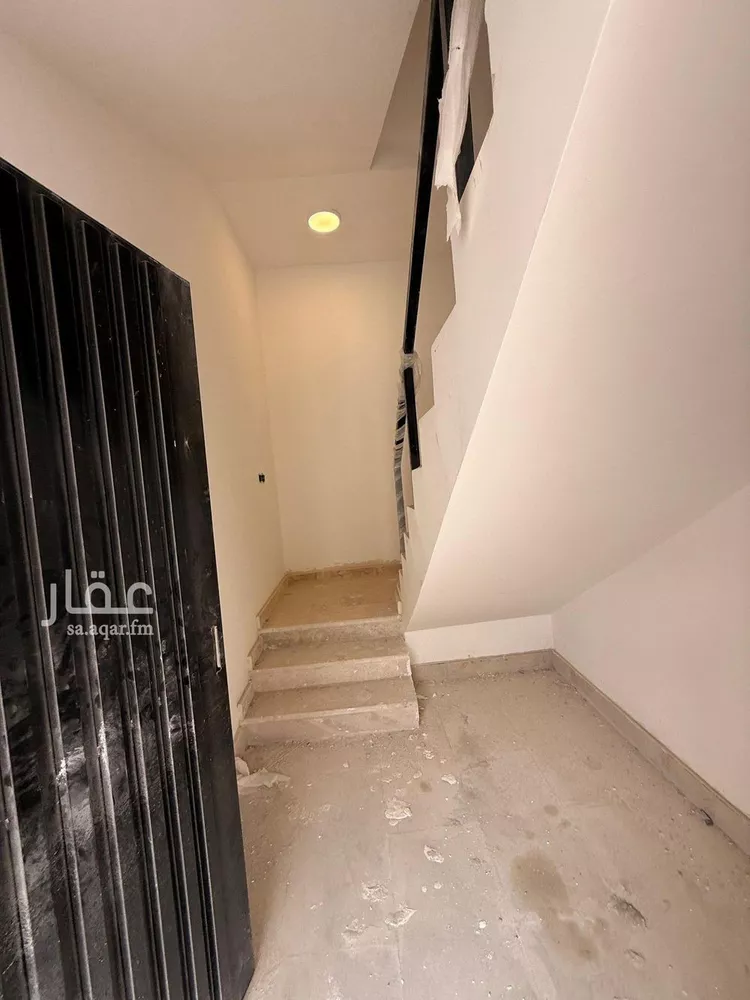 دور للبيع في شارع أبي عبدالله الحراني, حي المرجان, مدينة الرياض, منطقة الرياض صورة 3